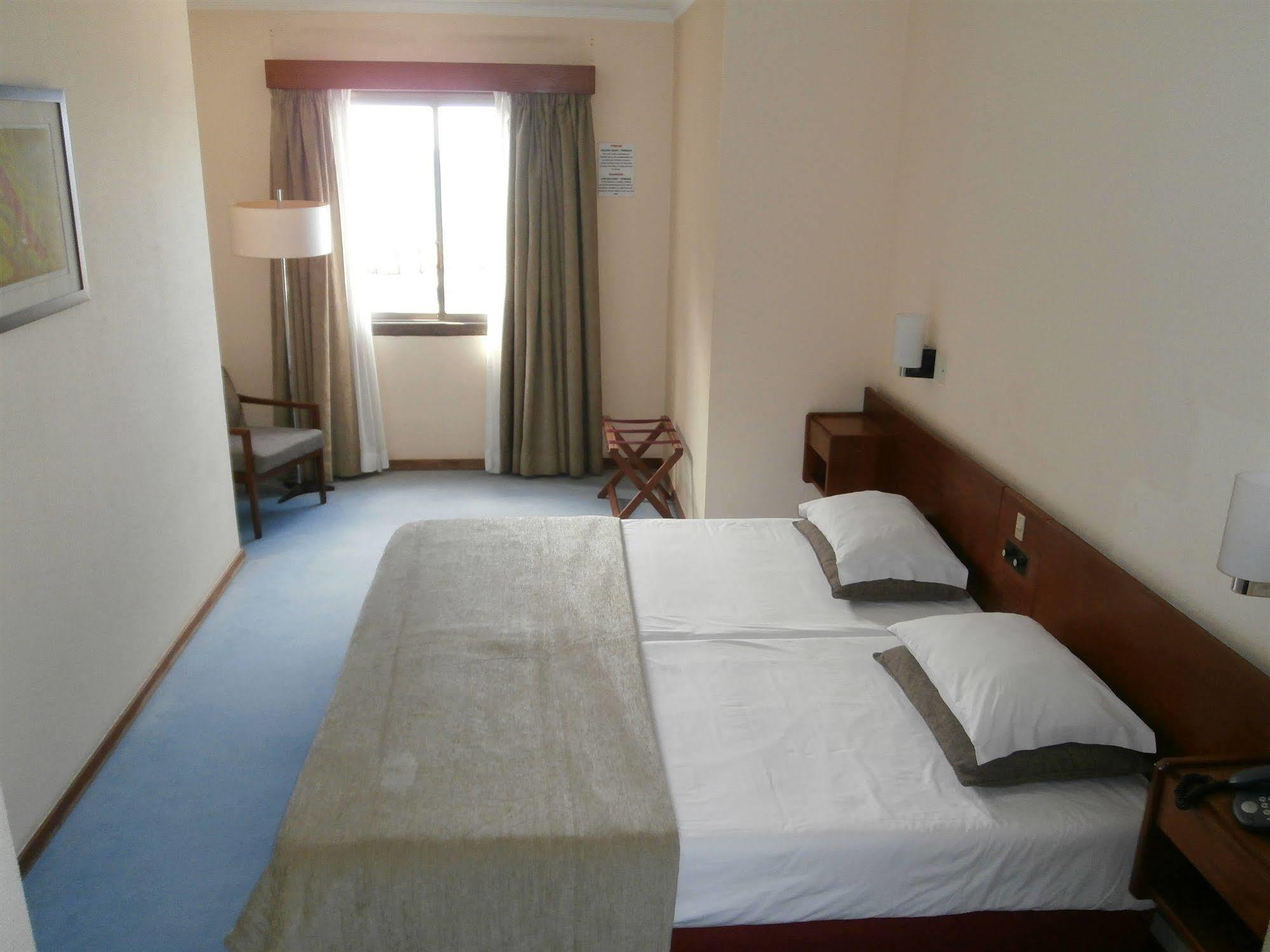 Cheerfulway Bravamar Hotel ริเบรา บราวา ภายนอก รูปภาพ